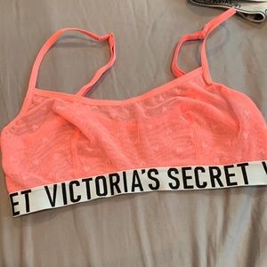 Victoria’s Secret mesh net wireless bra top size Small S - used the tag was cut